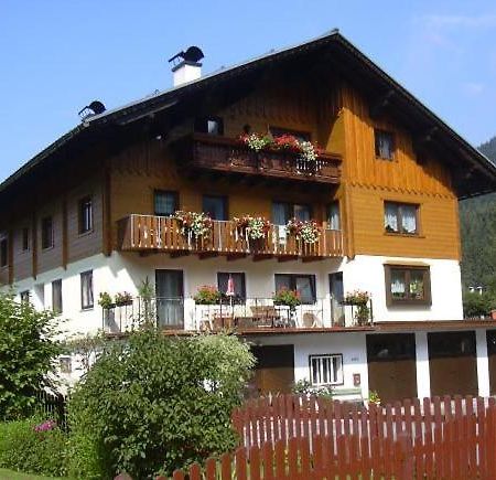 Gaestehaus Sams Гозау Екстериор снимка